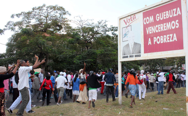greve-medicos-mocambique-02-web