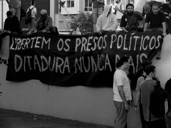 cerco policial final copa mundo 12