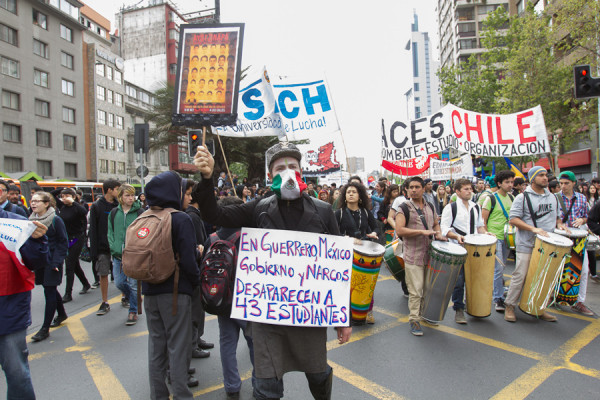 Marcha estudiantes_ 09-oct-2014_Ariel Nuñez (2)