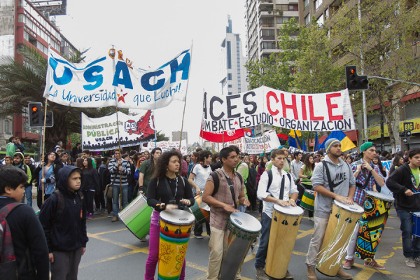 Marcha estudiantes_ 09-oct-2014_Ariel Nuñez (3)