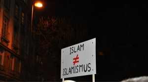 Plakat-Islam-nicht-gleich-Islamismus