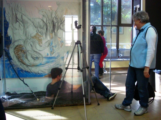 El artista Lucas Marin interviene en Hosp. Tornú