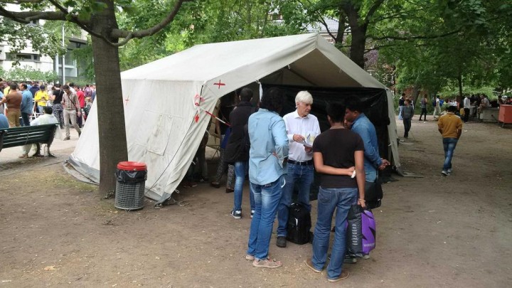 CMmgB5eWUAAebbV.jpg large