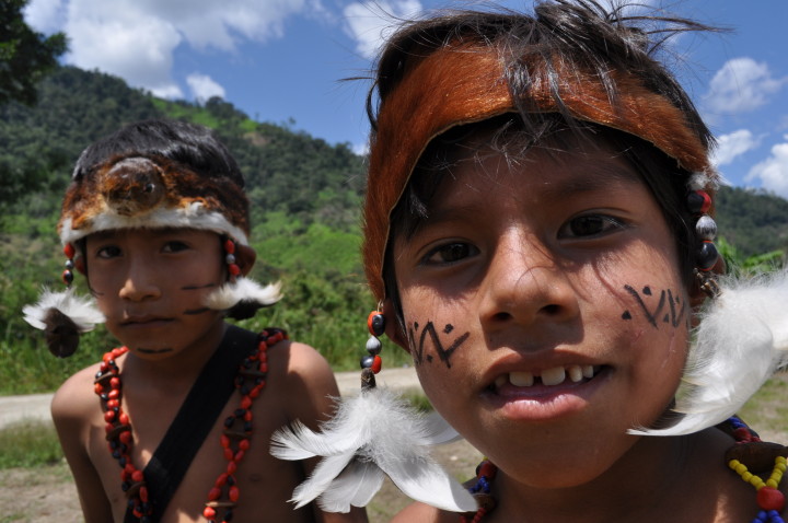 AZOMAZONIA - EDDY SALINAS (9)