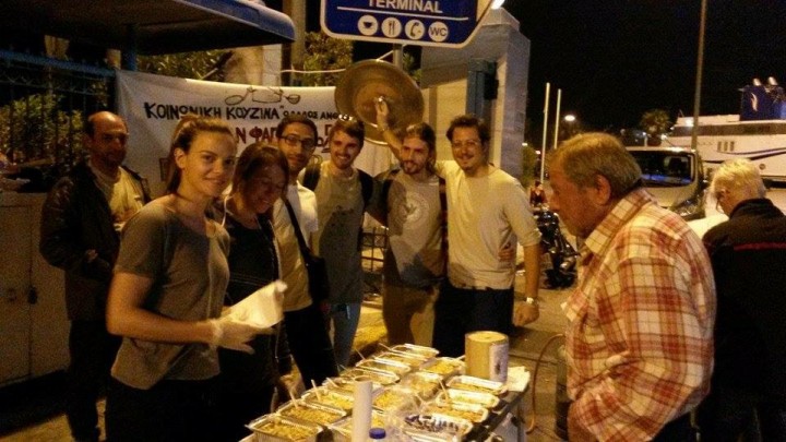 Lesvos_Refugees_Cooking_Food_08