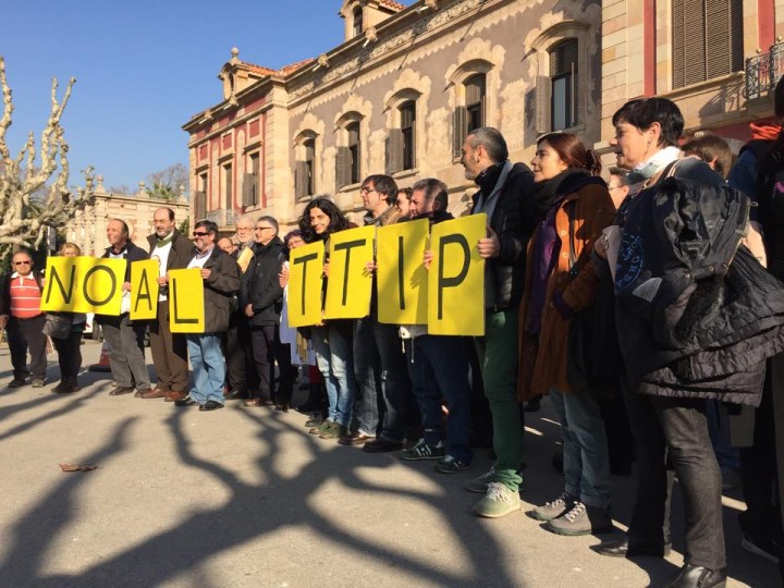 Protesta-TTIP.ParlamentCatalunya