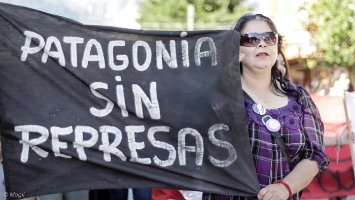 1-Daniela Quinteros-Patagonia-Chile-Río Cuervo (7)