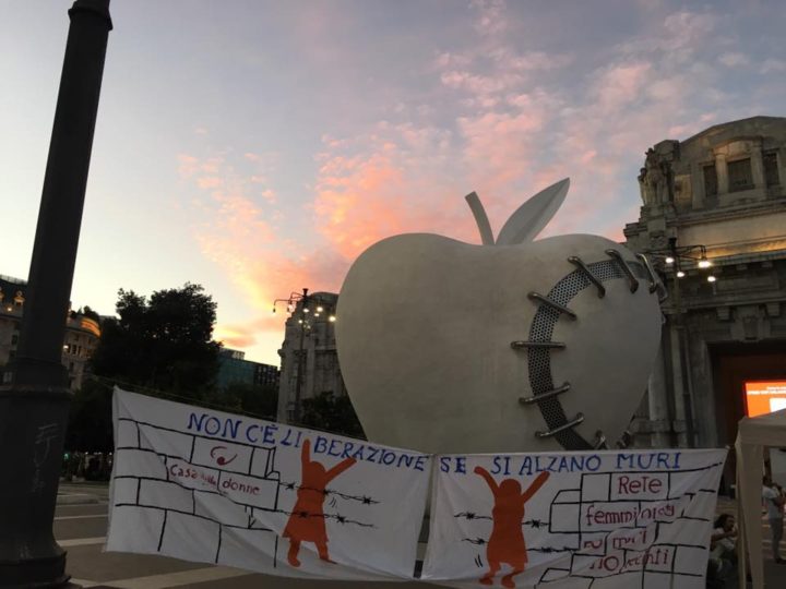 carovana a Milano no muri