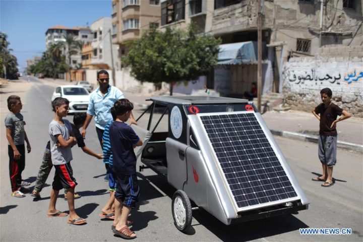 Gaza entwickelt sein erstes Auto mit Solarantrieb