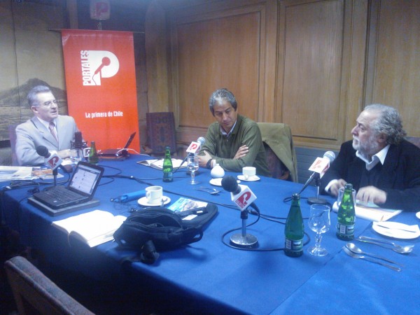 Programa de radio sobre elecciones municipales de Santiago Centro
