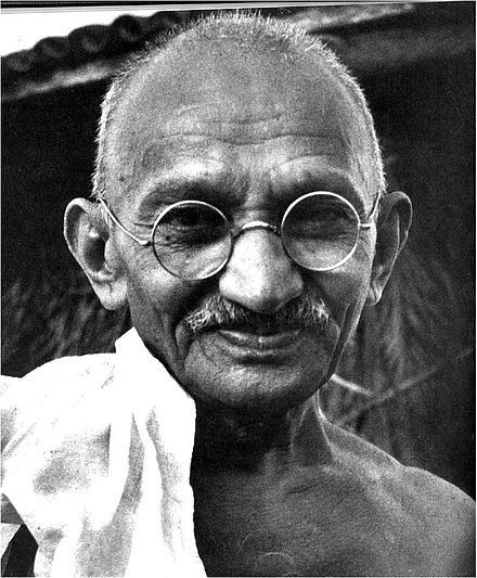 GANDHI E LA PROVA DEL FUOCO