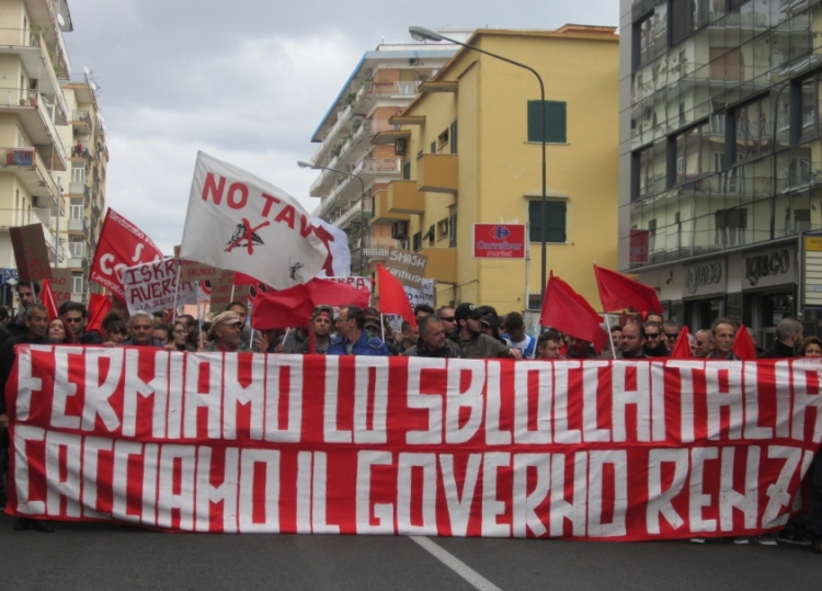 Napoli manifestazione Sblocca Italia 7 novembre 2014