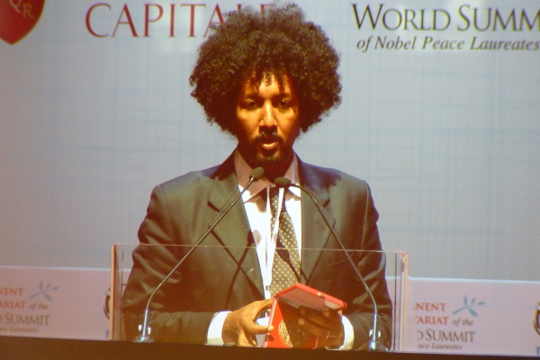 Tareke Brhane Summit dei Premi Nobel per la Pace 2014