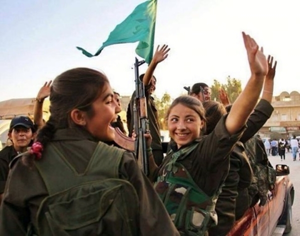 Kobane, Combattenti Curde