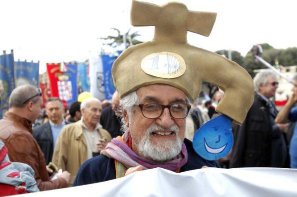 alex zanotelli acqua pubblica napoli