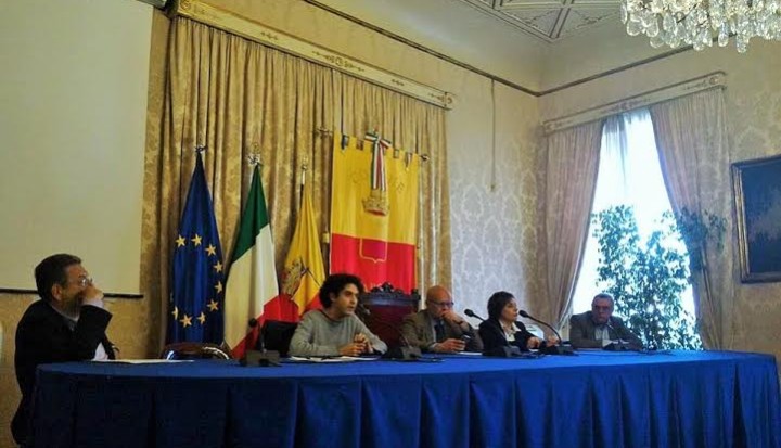 necessario cooperare napoli