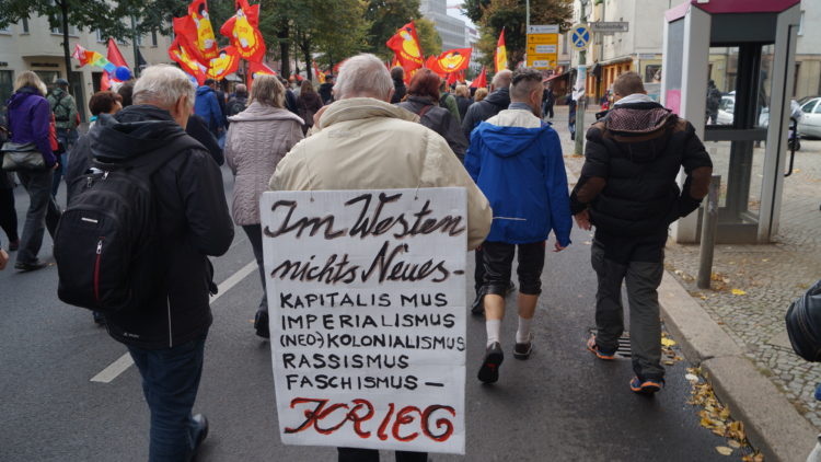 ヒューマニズム ロッテルダムのエラスムスはスペイン人ヒューマニズムの代表者でした。