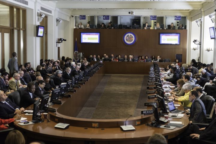 OEA pretende empujar a América Latina y el Caribe a los bordes del abismo