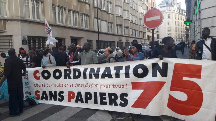 Manifestation des sans-papiers : pour aller au-delà du ‘vivre individuel’