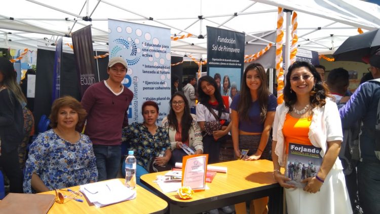 Stand de COPEHU en la Feria
