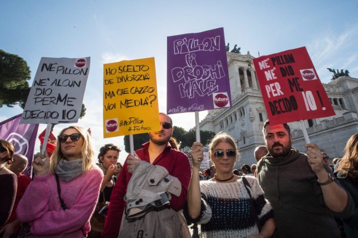 Famiglia, le opposizioni: “Via ddl Pillon, sfidiamo i pro-life a Verona”
