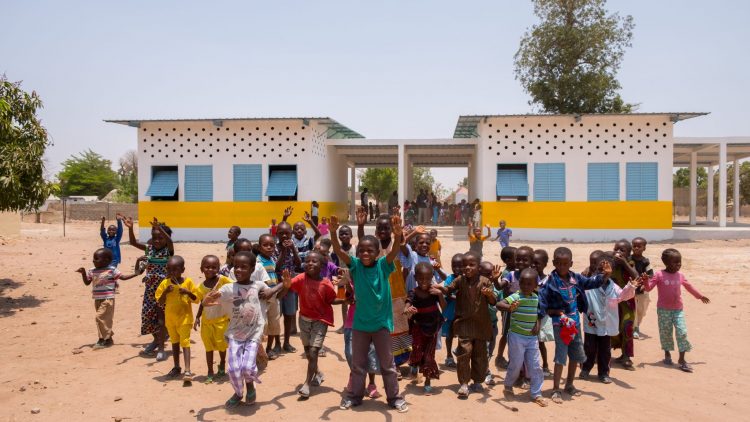 Energia per i Diritti Umani apre le sue attività a Milano