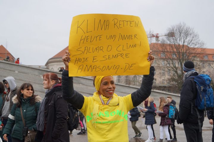 Fridays for Future: 25000 demonstrieren mit Greta Thunberg in Berlin für Klimastreik
