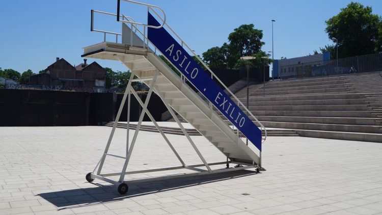 Assanges Verhaftung: Mainstream-Medien sägen am eigenen Ast