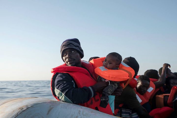 Sea Eye: fare sbarcare profughi subito. Libia e Tunisia non sono porti sicuri