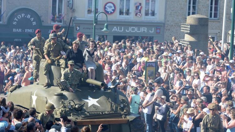 Strange D-Day Celebrations: Mocking the Reasoned History