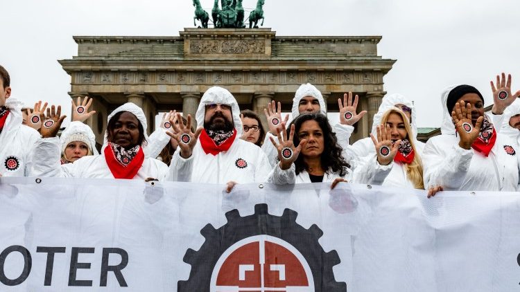 Stop Killer Robots before it is Too Late!