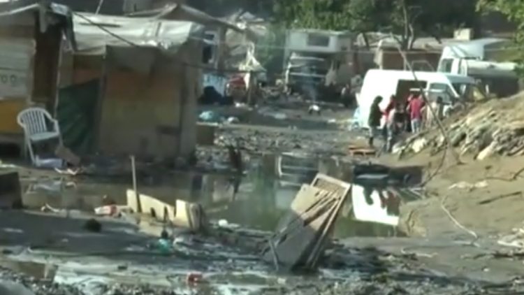 Campo nomadi Giugliano