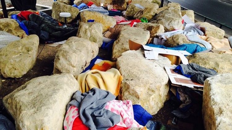 Pia Klemp rifiuta la medaglia Grand Vermeil assegnatale dalla città di Parigi