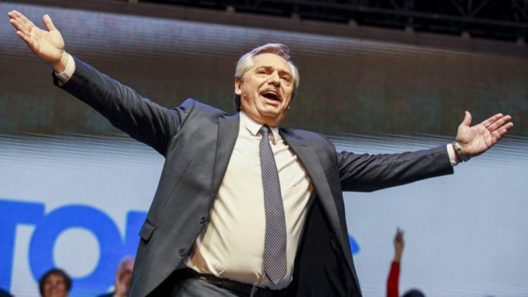 L’unité politique face à l’effondrement social, clé du triomphe progressiste retentissant en Argentine