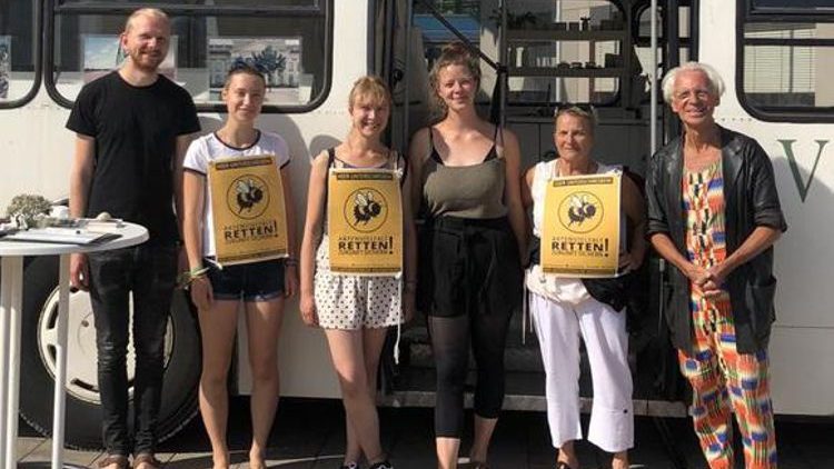 Grünes Licht für Bienen und Wasser - 3 Volksinitiativen erfolgreich