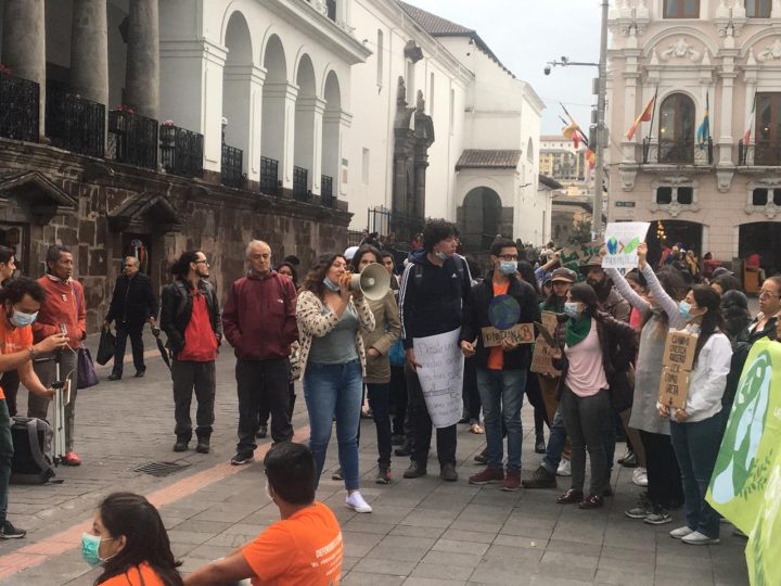 Cambio climático, plantón en Quito