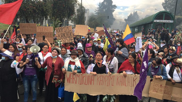 Marcha de las Mujeres hoy en Quito