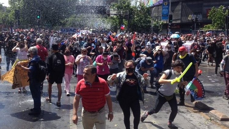 Chili 6ème jour de lutte : Jusqu’à ce que Piñera démissionne et que le bien commun l’emporte