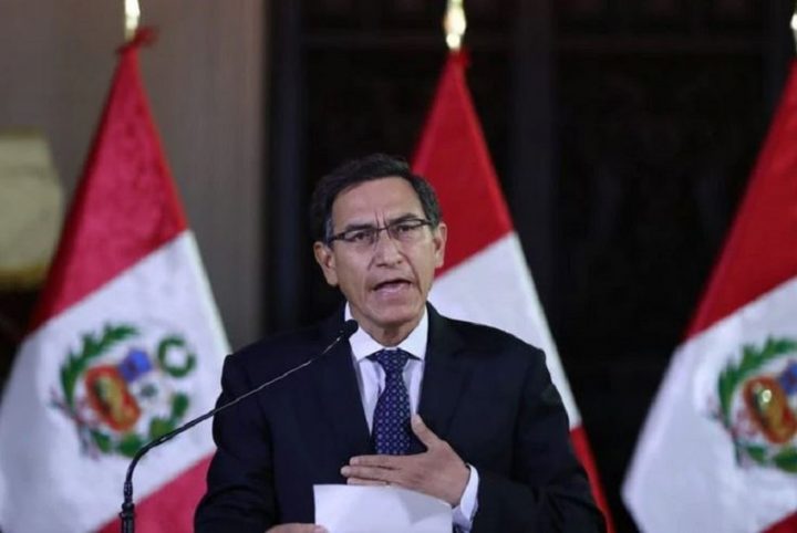 Pérou. Le président Martin Vizcarra dissout le Congrès