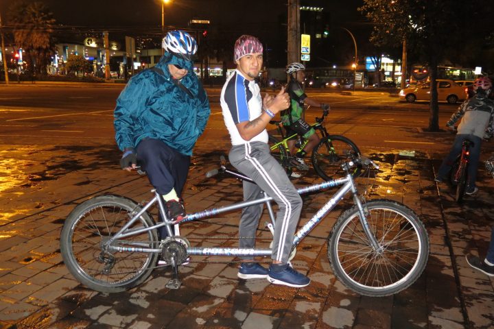 Bicicletas de doble asiento para personas con discapacidad visual