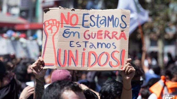Non stiamo in guerra, stiamo uniti