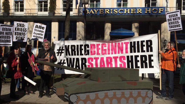 AntiSIKO 2020: Die Münchener SIKO ist ein Klassentreffen der NATO