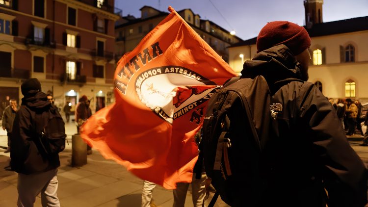 Corteo antifascista a Vanchiglia