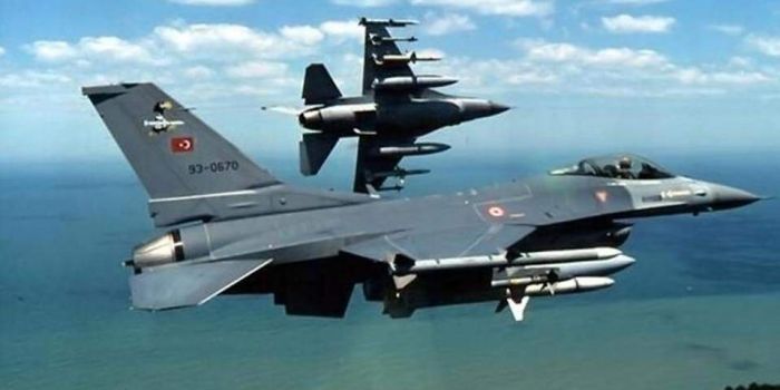 Caccia F-16 turchi