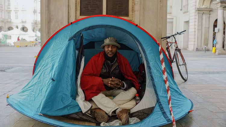 Bishara Moussa Ali e la sua protesta al Comune di Torino