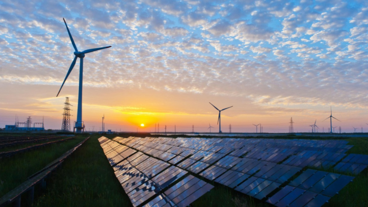 Aurora Energy Research: In Deutschland kann das Dreifache des heutigen Strombedarfs alleine mit Solar- und Windenergie erzeugt werden