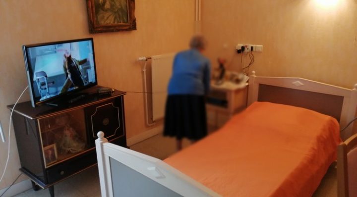 Auprès de nos Aînés De cette expérience surgira un nouveau monde.