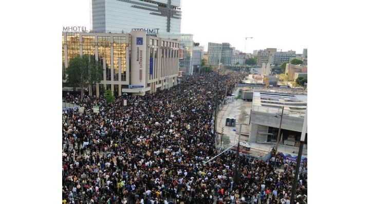Adama Traoré en écho à Georges Floyd : des milliers de manifestants dans les rues de France