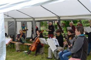 Lebenslaute probt für Blockade von Rheinmetall