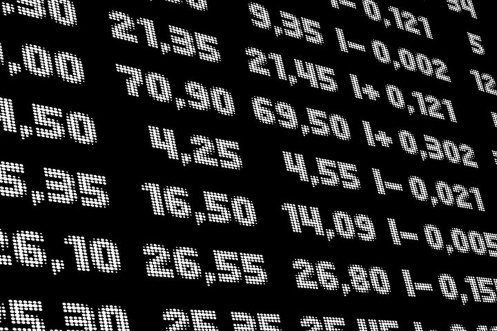 Reichtum der US-Milliardäre steigt während der Pandemie um mehr als eine halbe Billion Dollar